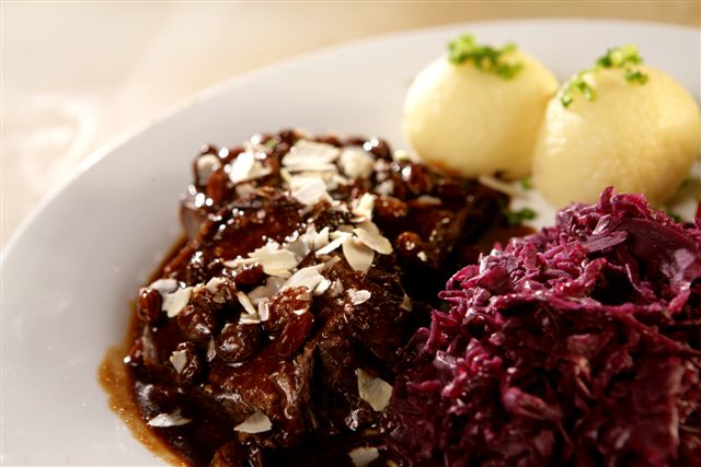 Sauerbraten Rotkohl Klößen Suurbrode